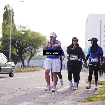 Runner Photo 8387512