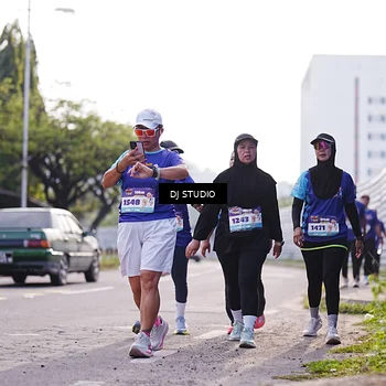 Runner Photo 8387523