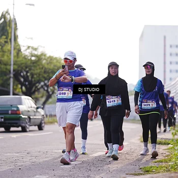 Runner Photo 8387525
