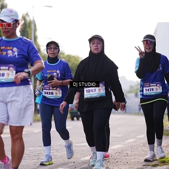 Runner Photo 8387537