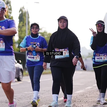 Runner Photo 8387543