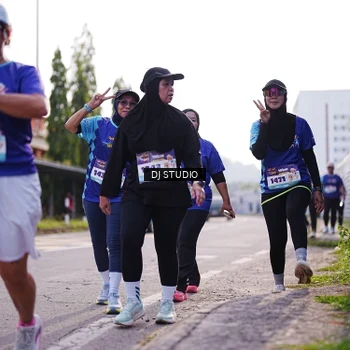 Runner Photo 8387546