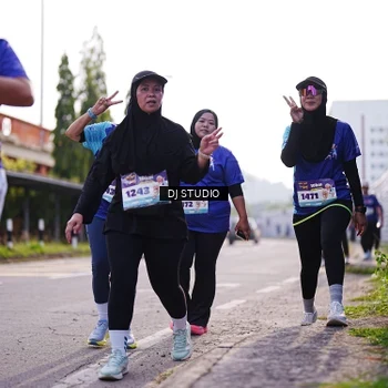 Runner Photo 8387550