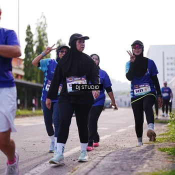 Runner Photo 8387553