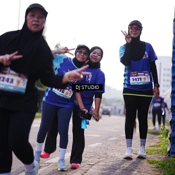 Runner Photo 8387565