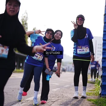 Runner Photo 8387570