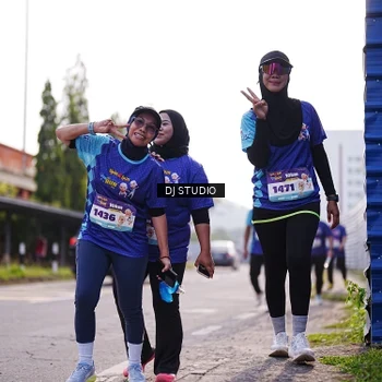 Runner Photo 8387593