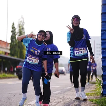 Runner Photo 8387594
