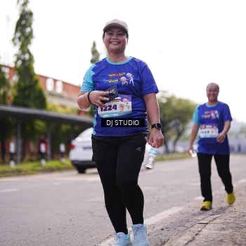 Runner Photo 8387628