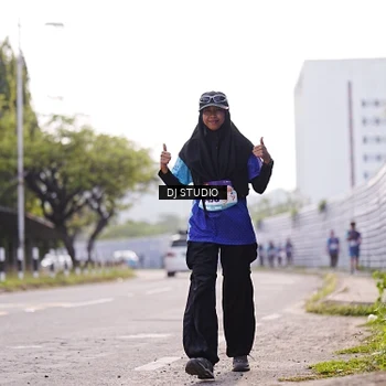 Runner Photo 8387647