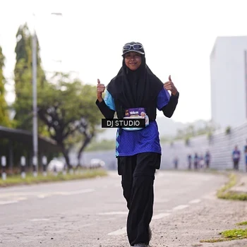 Runner Photo 8387658