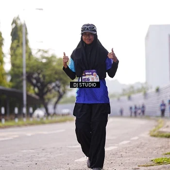 Runner Photo 8387660