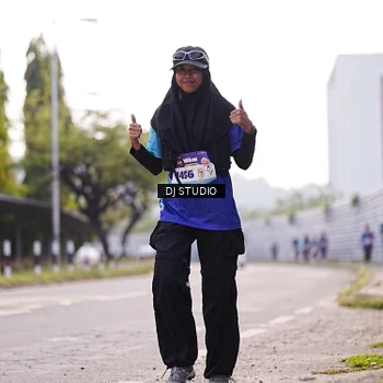 Runner Photo 8387665