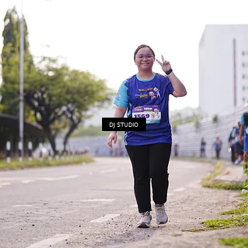 Runner Photo 8387666
