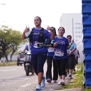 Runner Photo 8387700