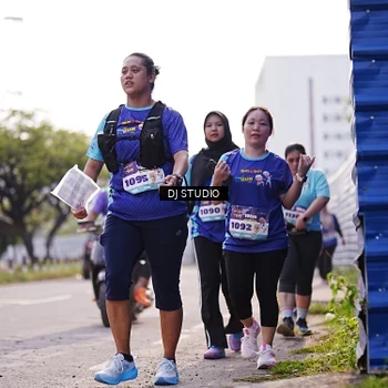 Runner Photo 8387704