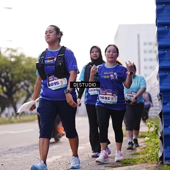 Runner Photo 8387705