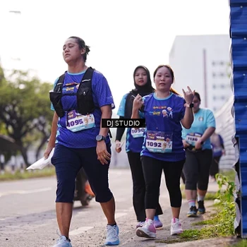 Runner Photo 8387708