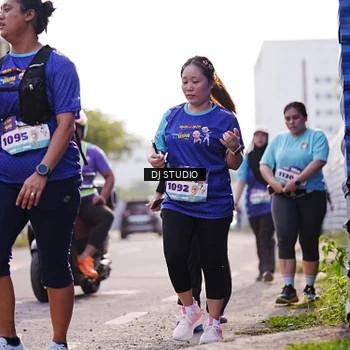 Runner Photo 8387713