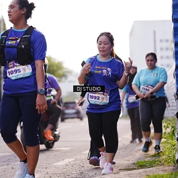 Runner Photo 8387715