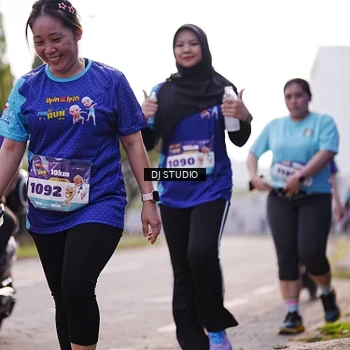 Runner Photo 8387722