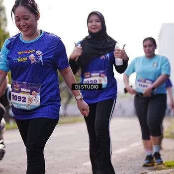 Runner Photo 8387724