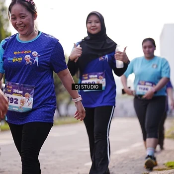 Runner Photo 8387727