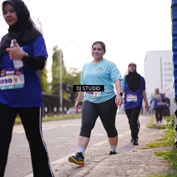 Runner Photo 8387733
