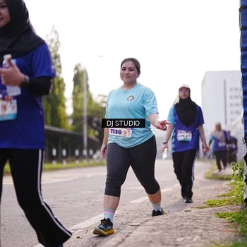 Runner Photo 8387738