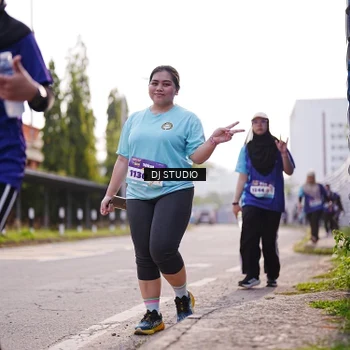 Runner Photo 8387742