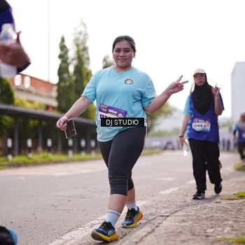 Runner Photo 8387748
