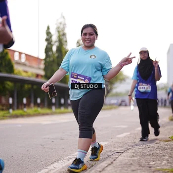 Runner Photo 8387750