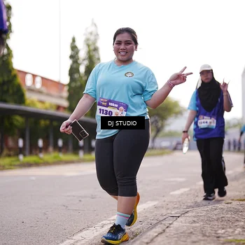 Runner Photo 8387754