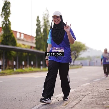 Runner Photo 8387759