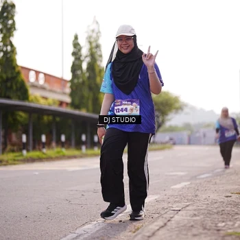 Runner Photo 8387760