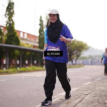Runner Photo 8387772