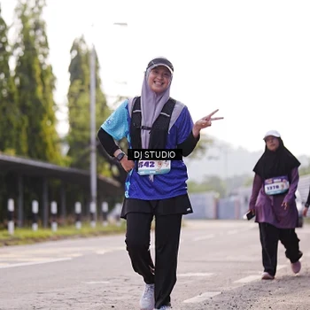 Runner Photo 8387830