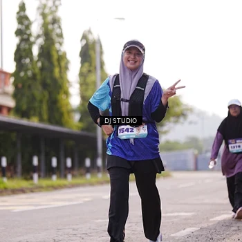 Runner Photo 8387832