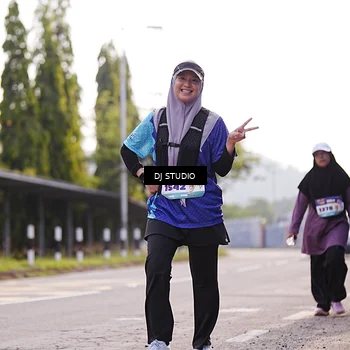 Runner Photo 8387835