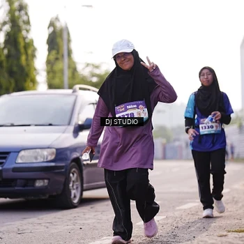 Runner Photo 8387852
