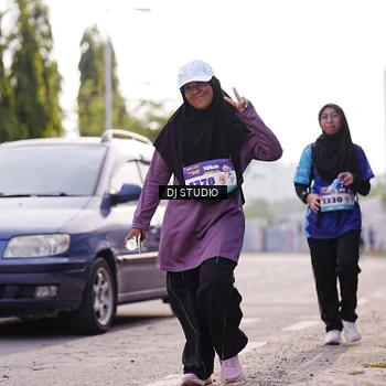 Runner Photo 8387854