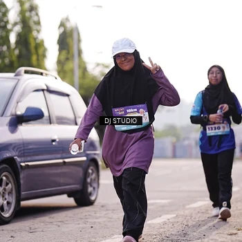 Runner Photo 8387857