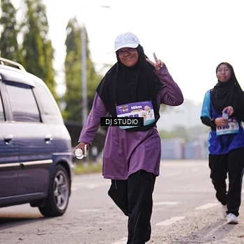 Runner Photo 8387861