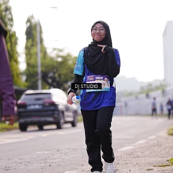 Runner Photo 8387864