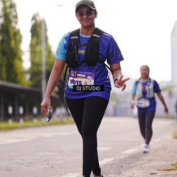 Runner Photo 8387896