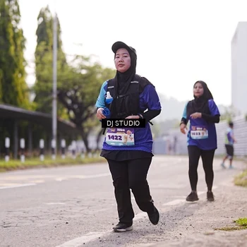Runner Photo 8387909