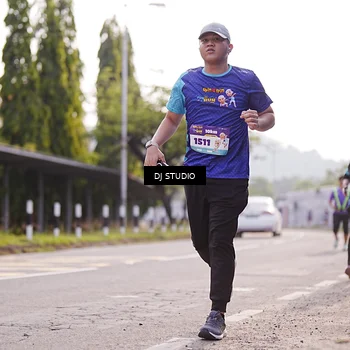 Runner Photo 8387932