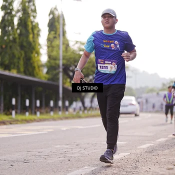 Runner Photo 8387933