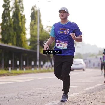 Runner Photo 8387934