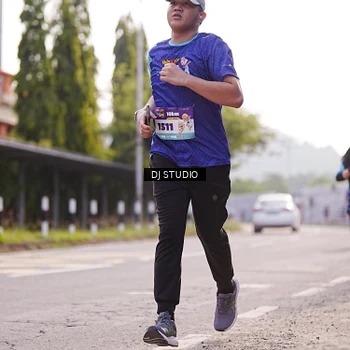Runner Photo 8387940